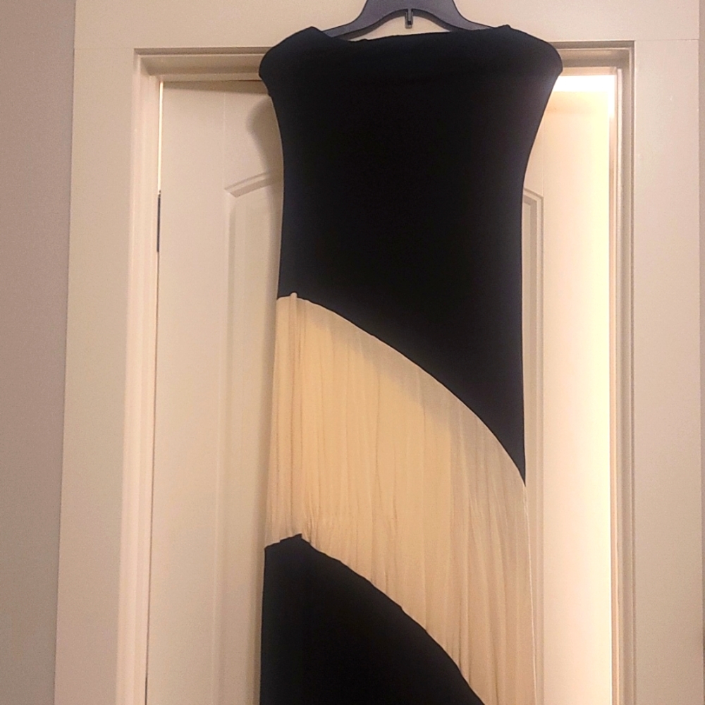 Venus maxi dress tube top in cream and black